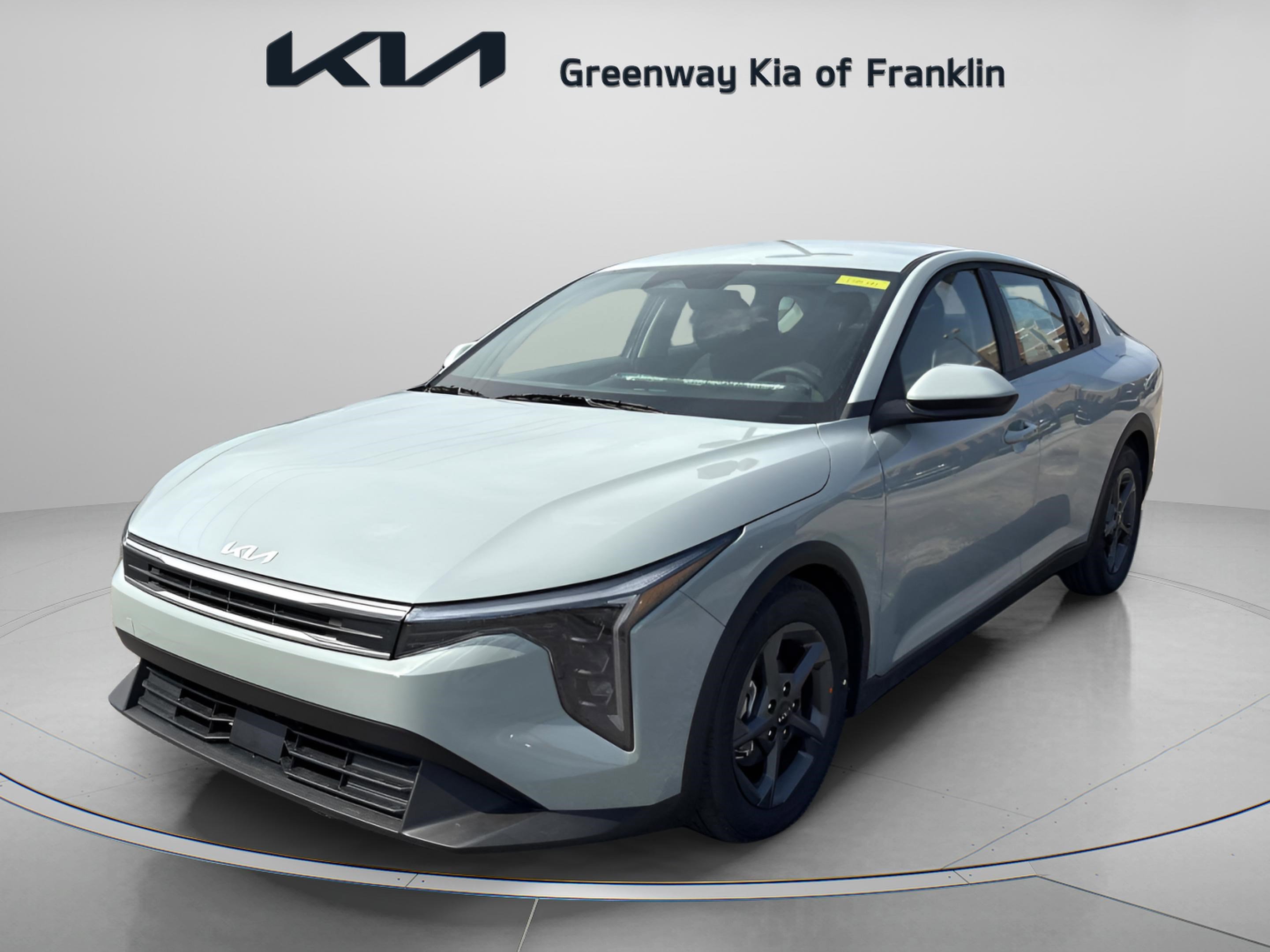 2025 Kia K4 LXS photo 3