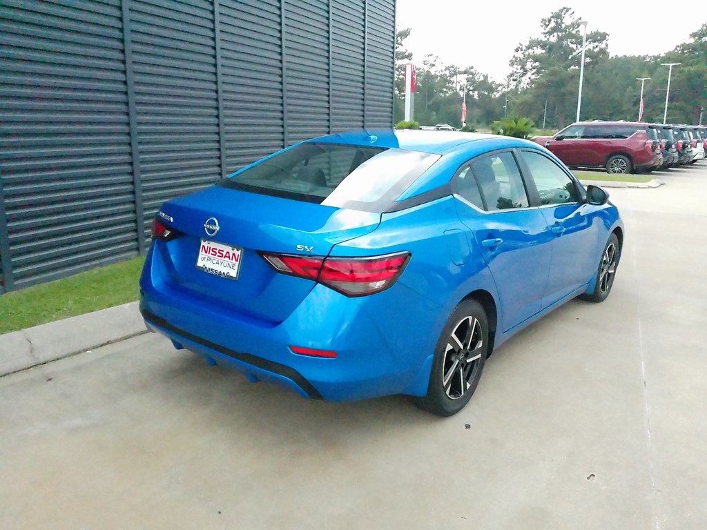 2024 Nissan Sentra SV photo 3