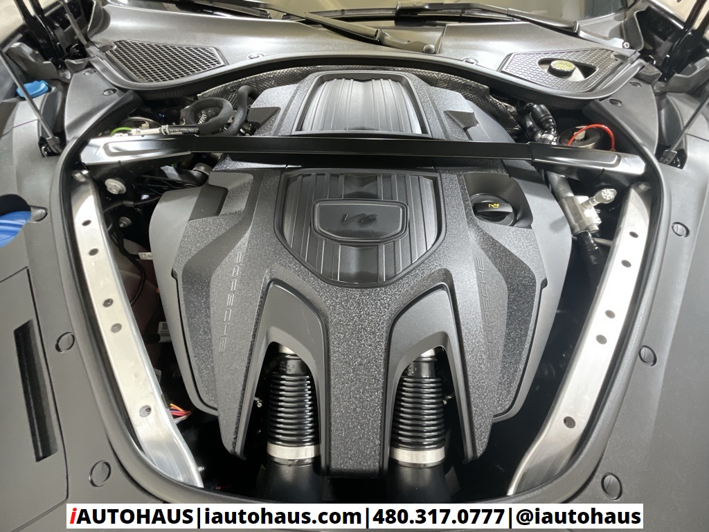 2022 Porsche Panamera Platinum photo 39