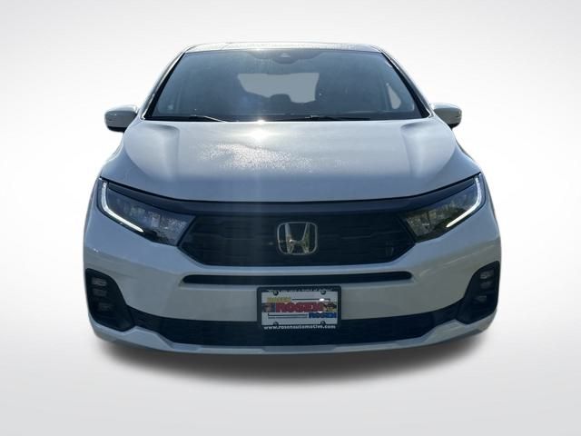 2026 Honda Odyssey Touring photo 8
