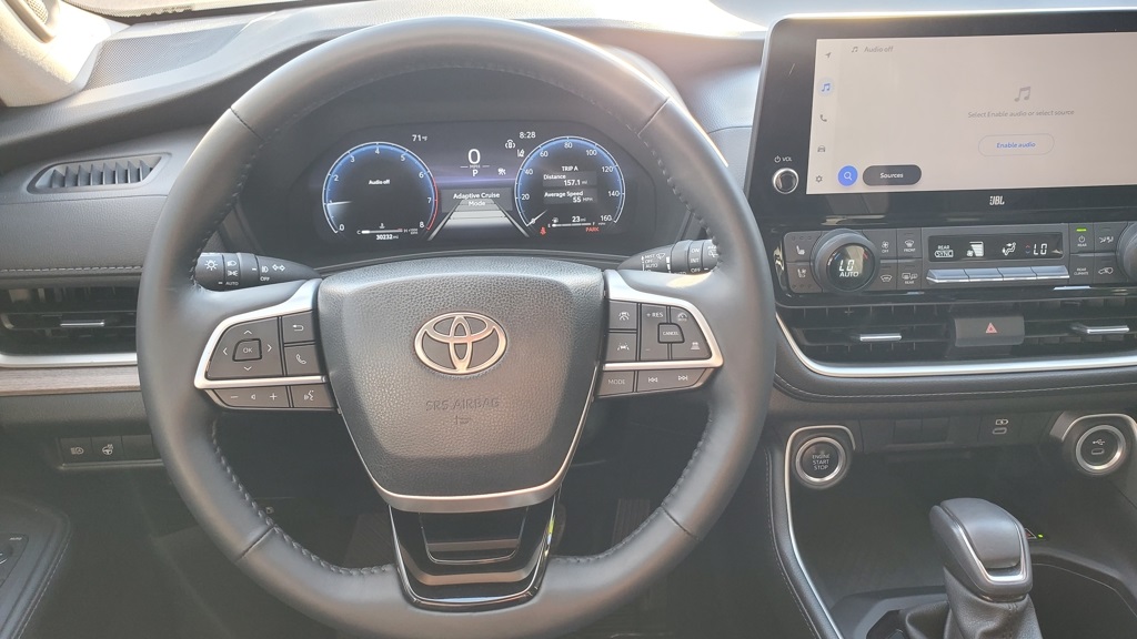 2024 Toyota Grand Highlander Limited photo 17