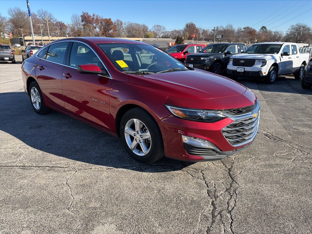 2024 Chevrolet Malibu 1LT photo 4