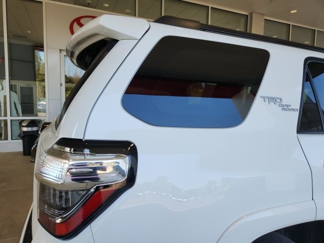 2023 Toyota 4Runner TRD Off-Road Premium photo 4