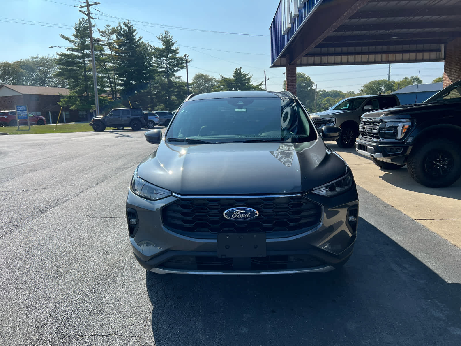 2025 Ford Escape ST-Line Select photo 2