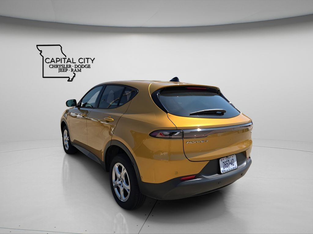 2024 Dodge Hornet GT Plus photo 5