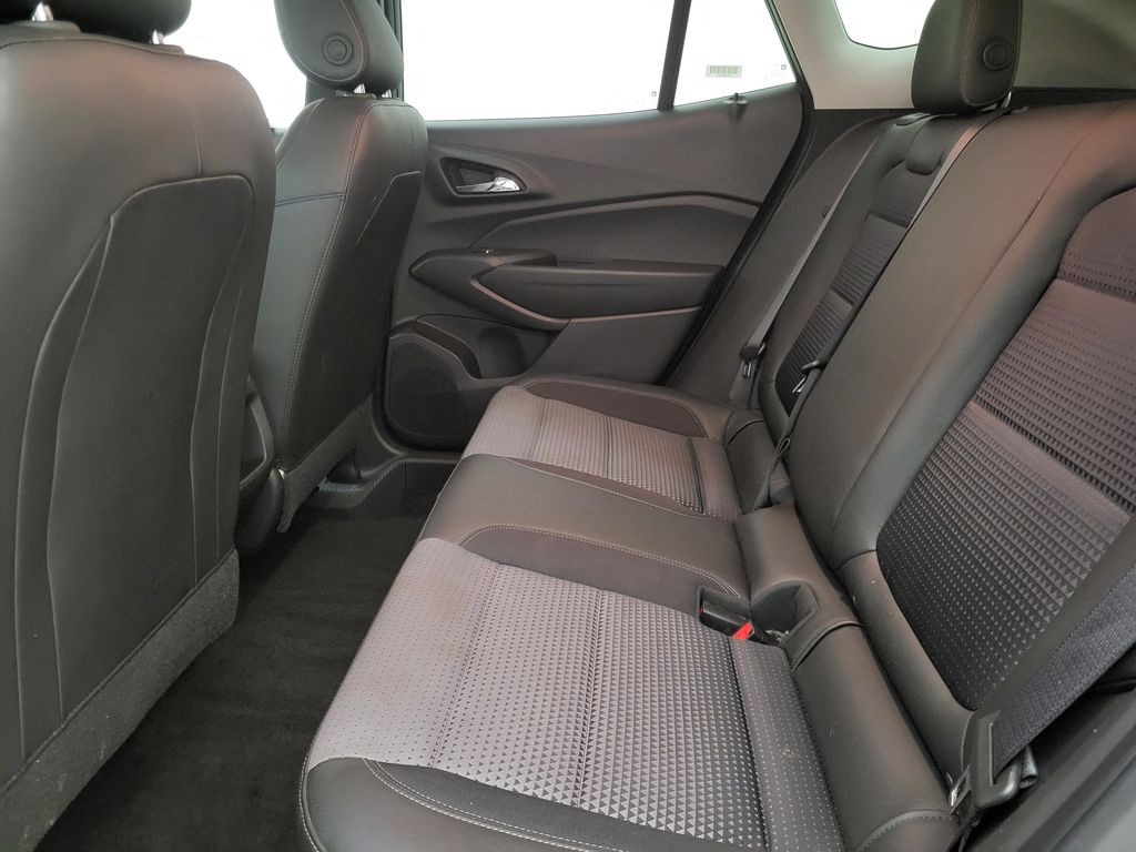 2024 Chevrolet Trax LT photo 35