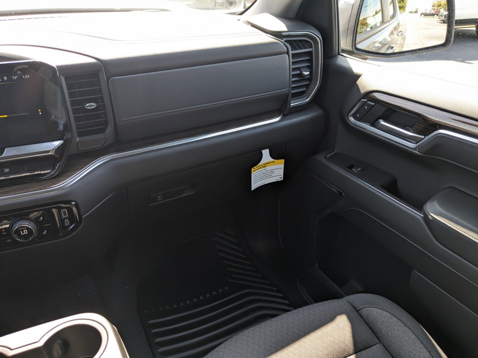 2025 Chevrolet Silverado 1500 LT photo 17