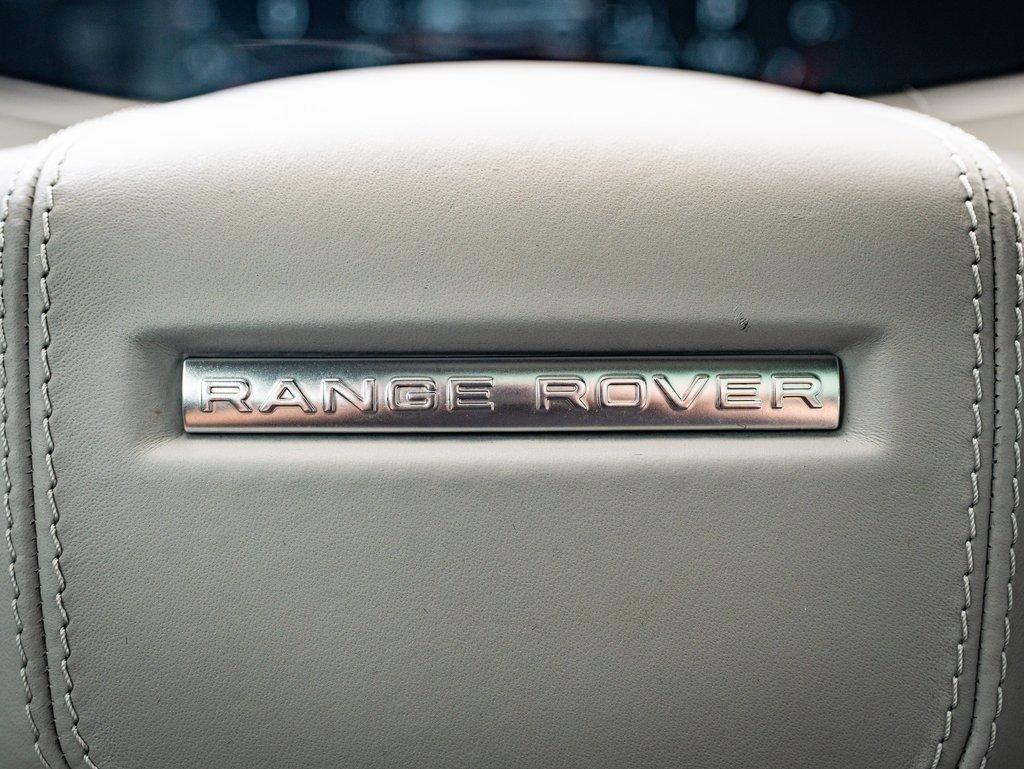 2022 Land Rover Range Rover Evoque SE photo 25