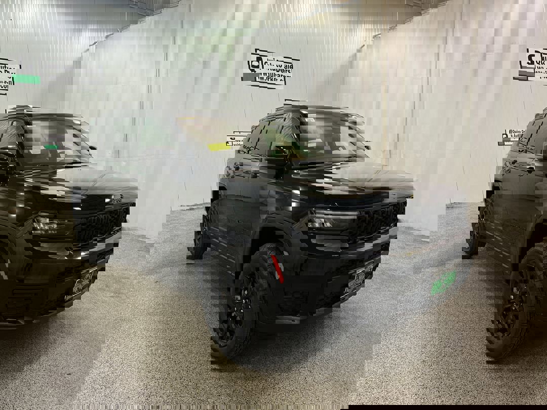 2025 Jeep Grand Cherokee L Altitude's photo