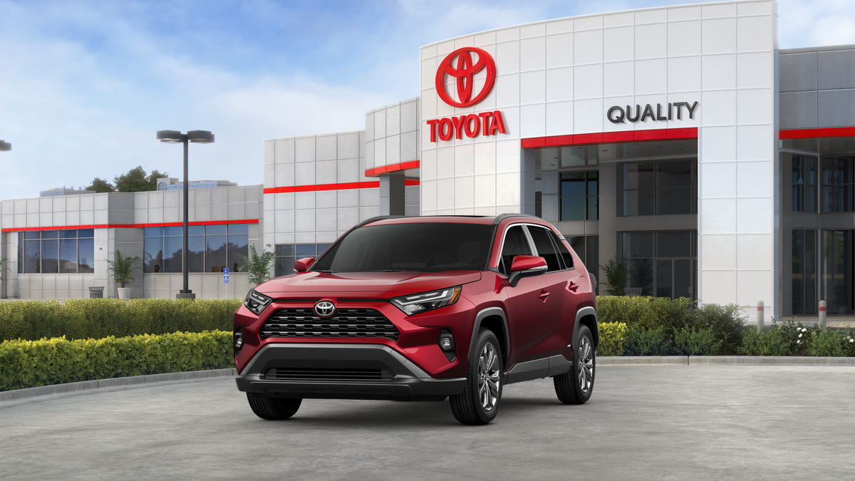 2025 Toyota RAV4 XLE Premium's photo