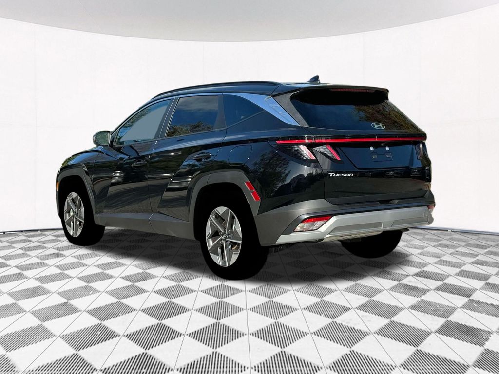 2025 Hyundai Tucson SEL Convenience photo 4