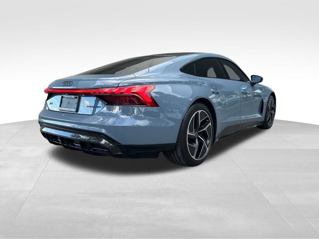 2024 Audi RS e-tron GT Base photo 3