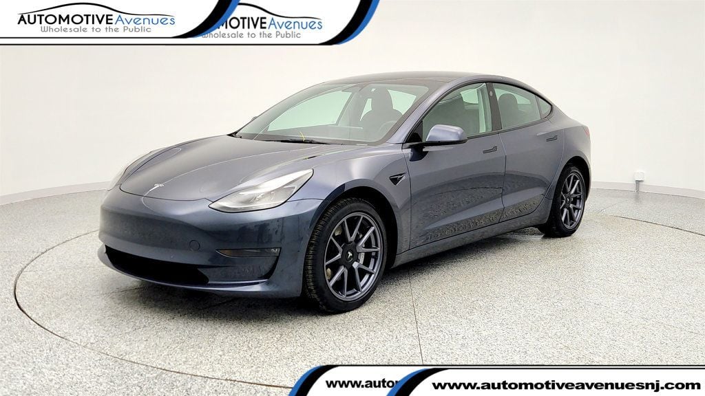 2022 Tesla Model 3 Long Range's photo