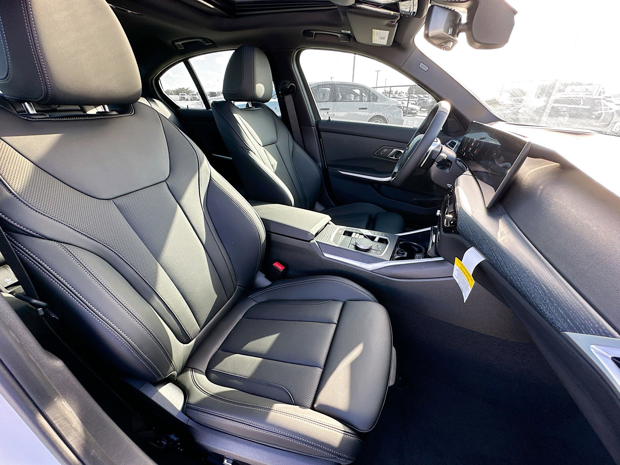 2025 Bmw 330i photo 26