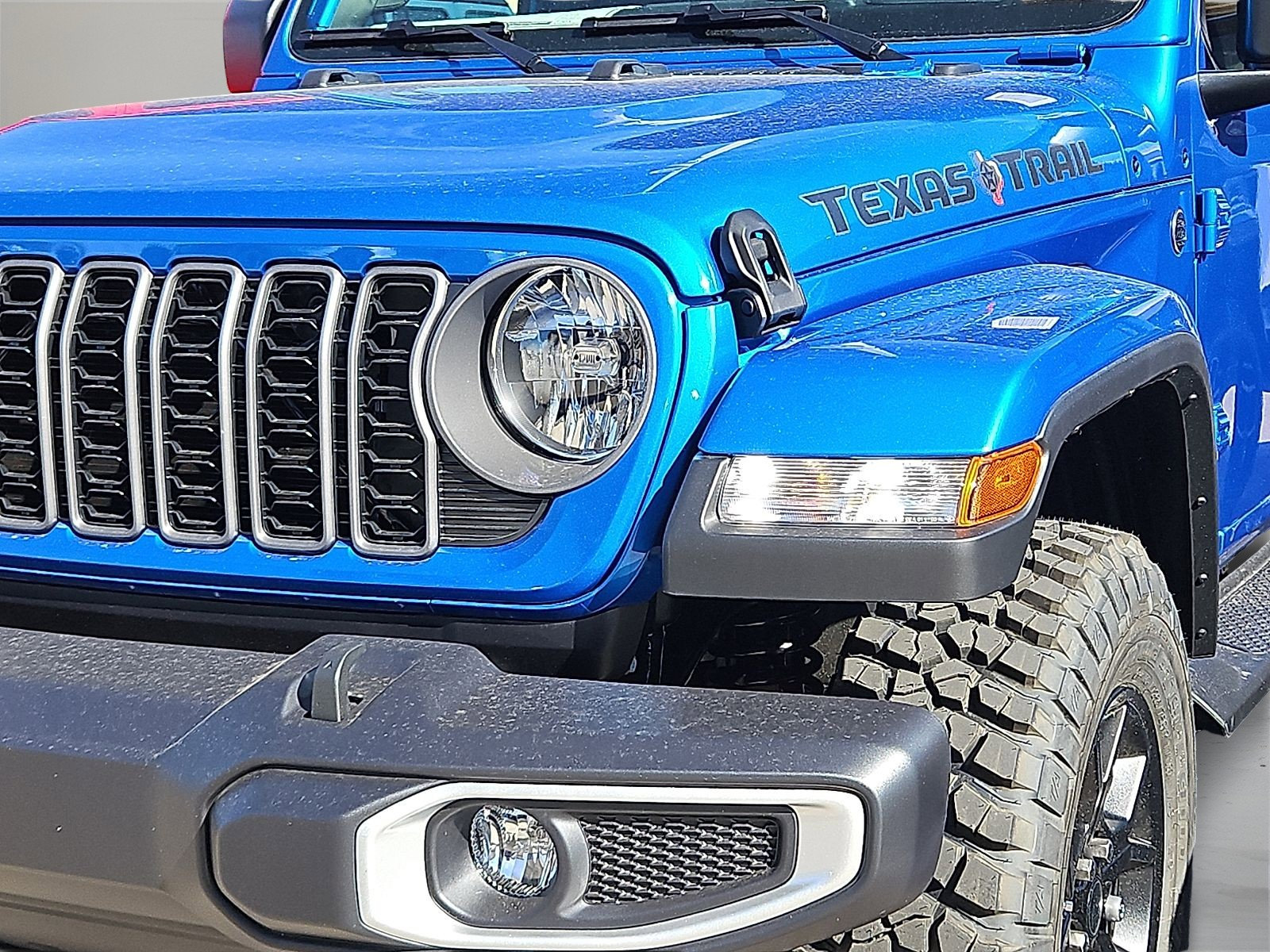 2026 Jeep Gladiator Texas Trail photo 3
