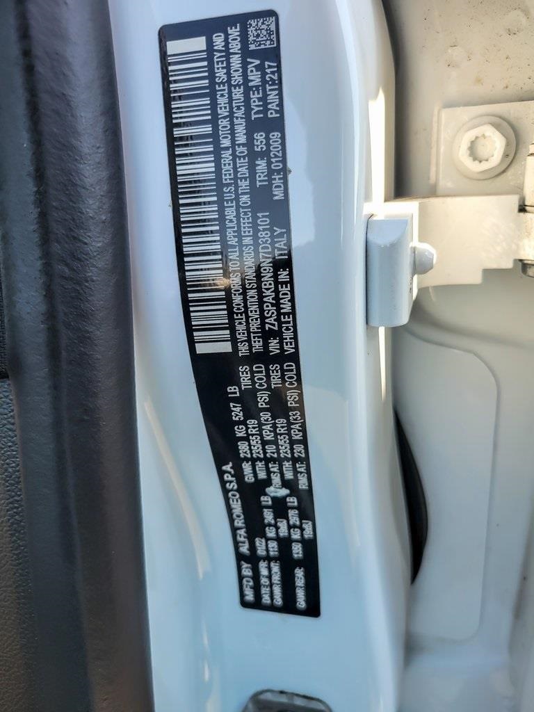 2022 ALFA ROMEO STELVIO - Image 26