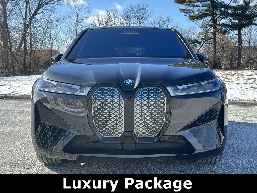 Used 2025 BMW iX M60 with VIN WB533CF02SCT42303 for sale in Schererville, IN