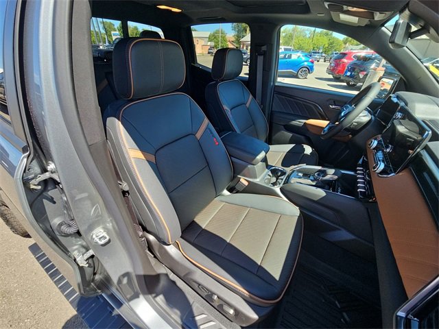 2026 Gmc Canyon AT4 photo 9