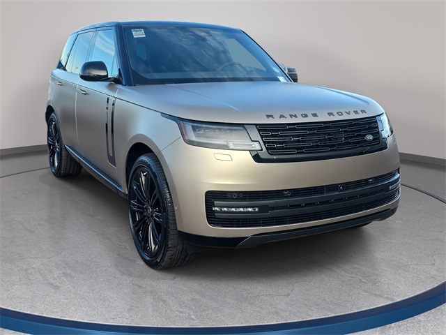 2025 Land Rover Range Rover SE photo 2