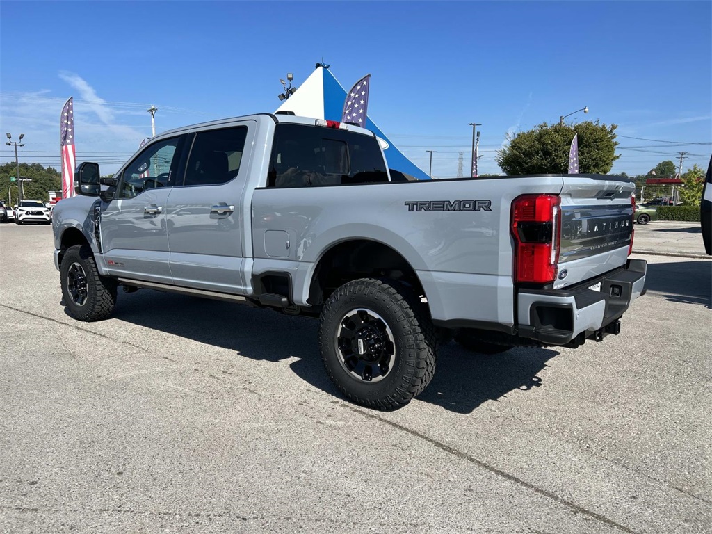 2026 Ford F-250 Platinum photo 5