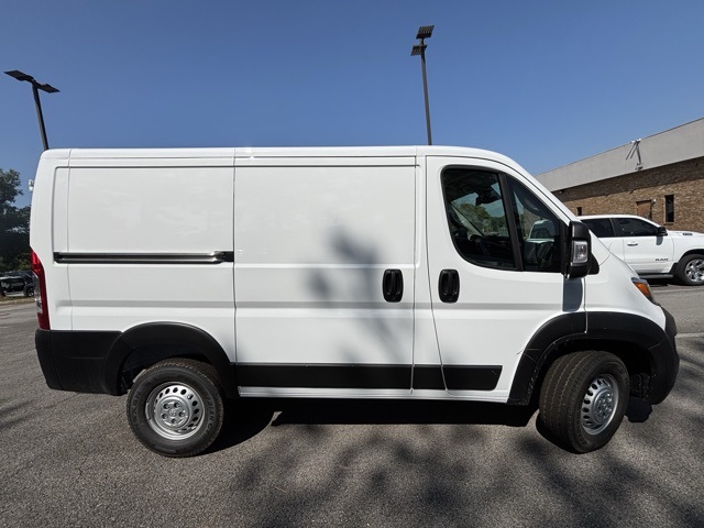 2026 Ram 1500 photo 3