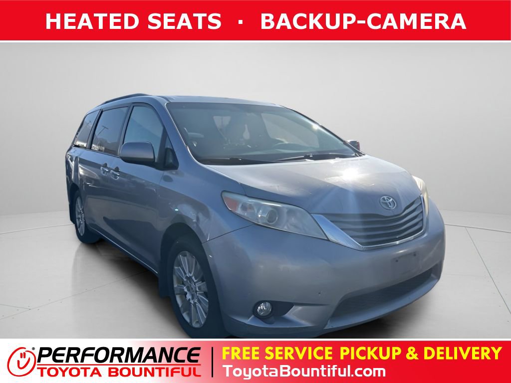 2011 Toyota Sienna XLE