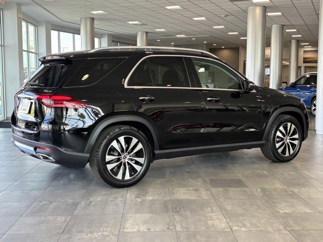 2026 Mercedes Benz GLE 350 4MATIC photo 2