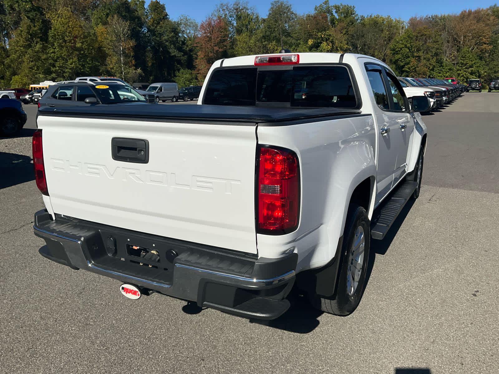 2021 Chevrolet Colorado LT photo 3