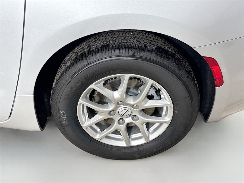 2026 Chrysler Pacifica photo 25