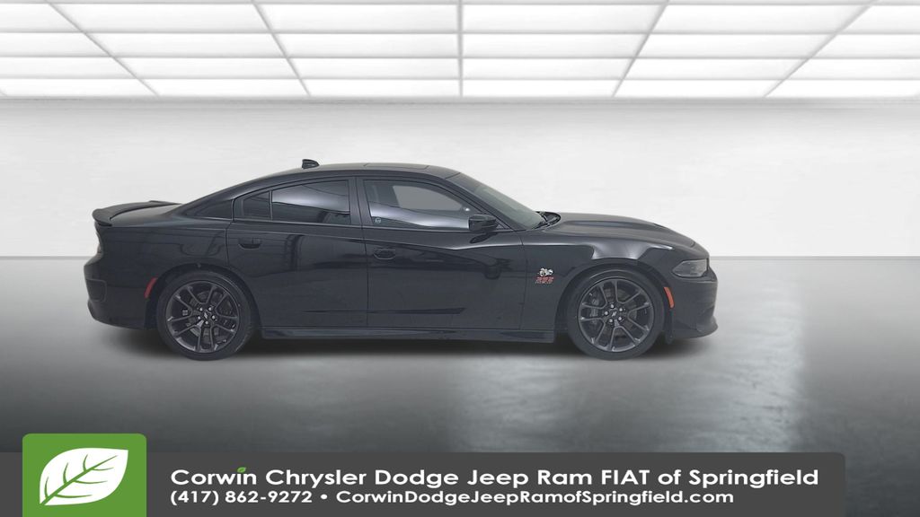 2022 Dodge Charger R/T Scat Pack photo 2