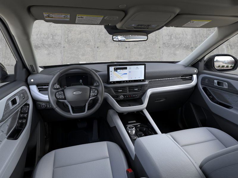 2025 Ford Explorer Platinum photo 10