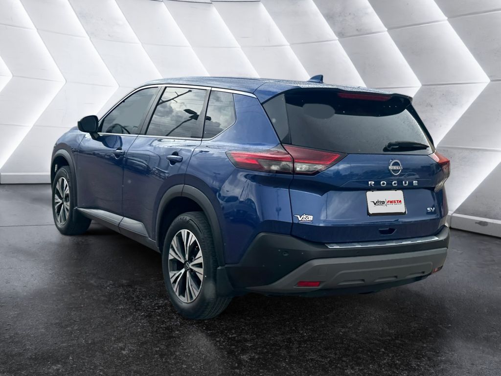 2023 Nissan Rogue SV photo 5