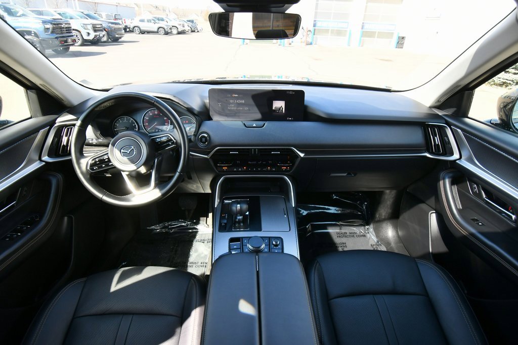 2025 Mazda CX-90 Preferred photo 3