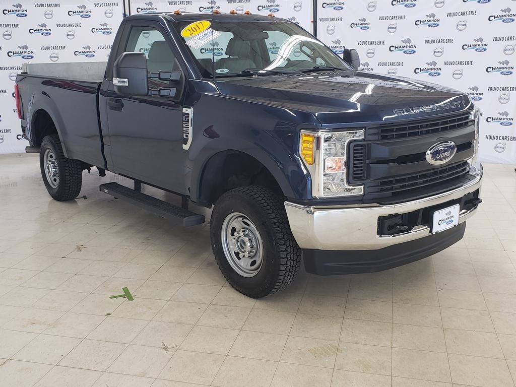 2017 Ford F-250 Super Duty XL's photo