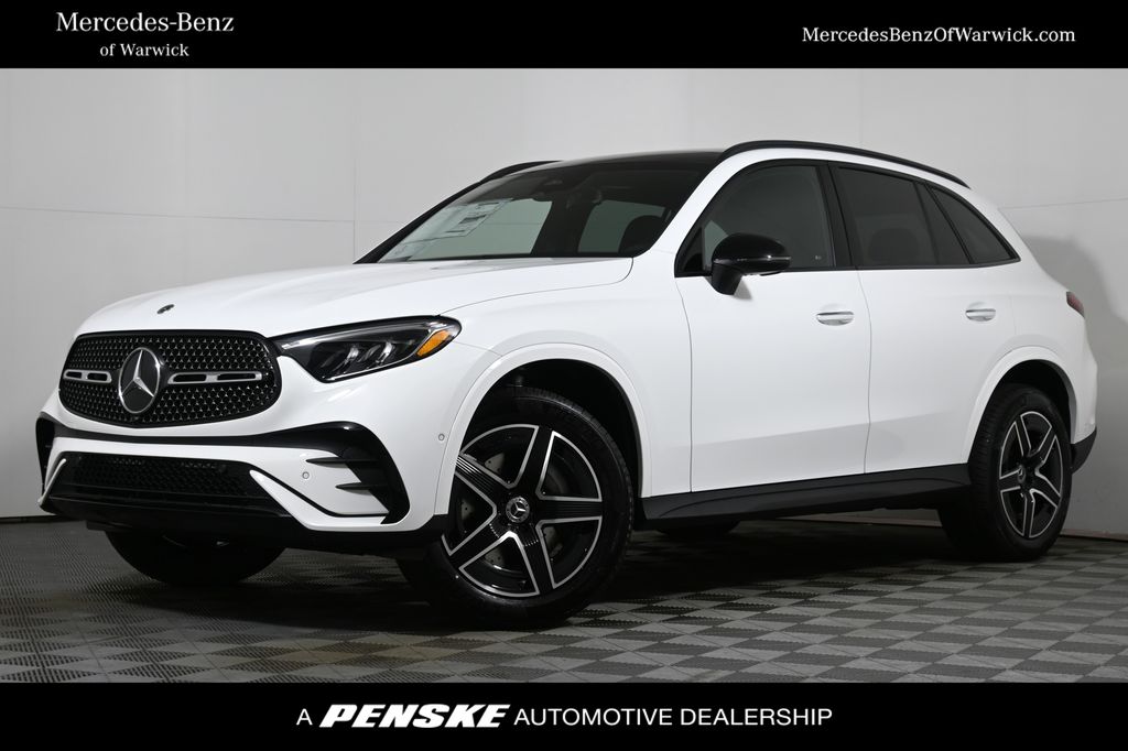 2026 Mercedes-Benz GLC Base's photo