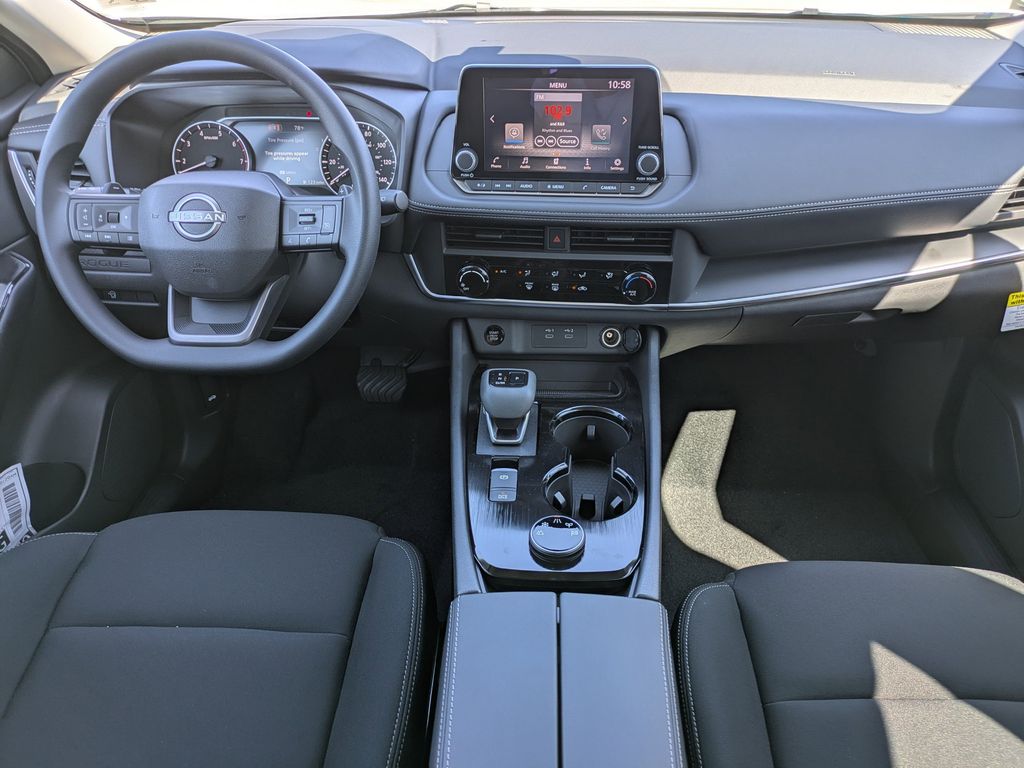 2026 Nissan Rogue S photo 11