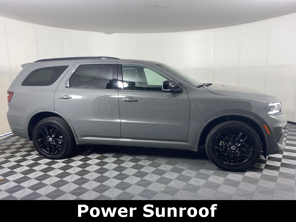 2025 Dodge Durango GT Plus photo 3