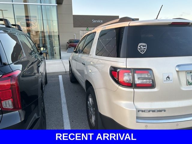 2015 Gmc Acadia SLT photo 4