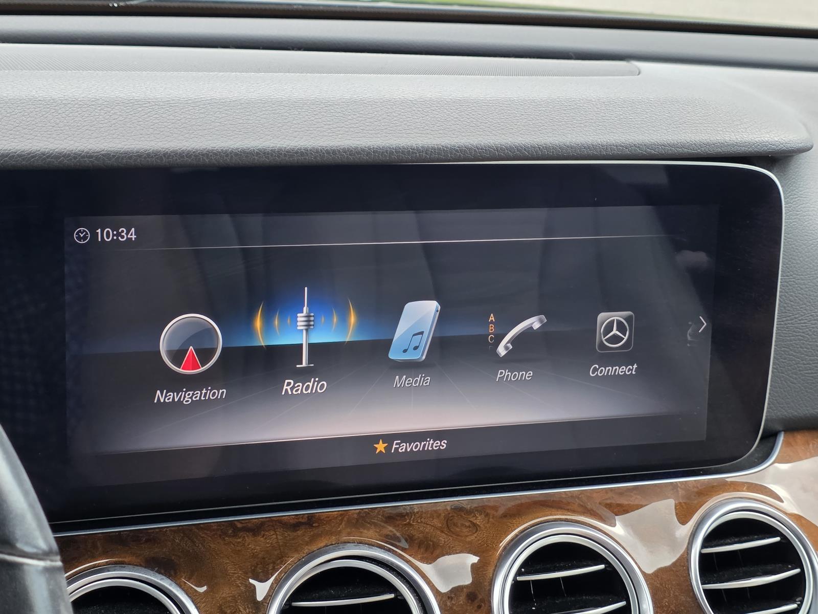 2020 Mercedes Benz E 450 4MATIC photo 19