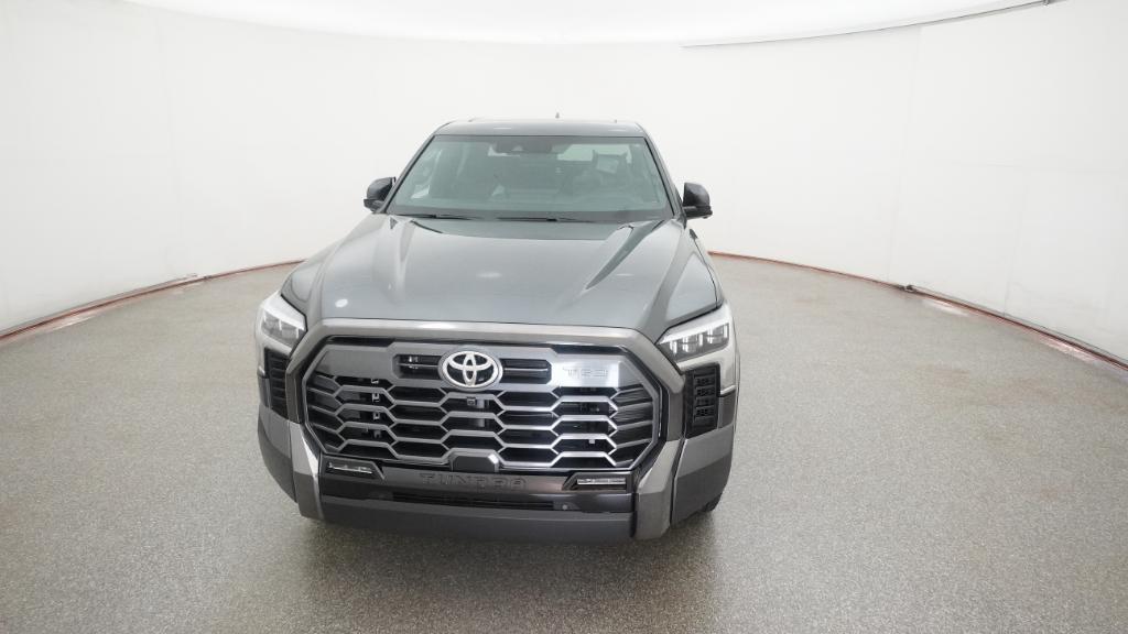 2025 Toyota Tundra Platinum CrewMax photo 2