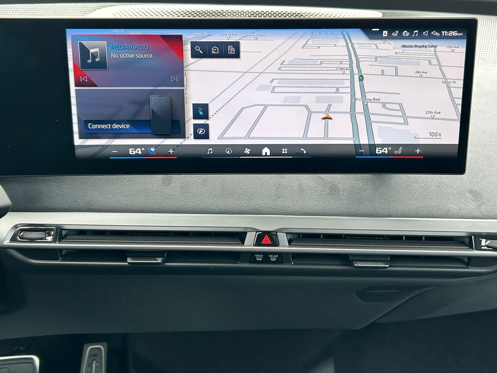 2026 Bmw iX iX M70 photo 25