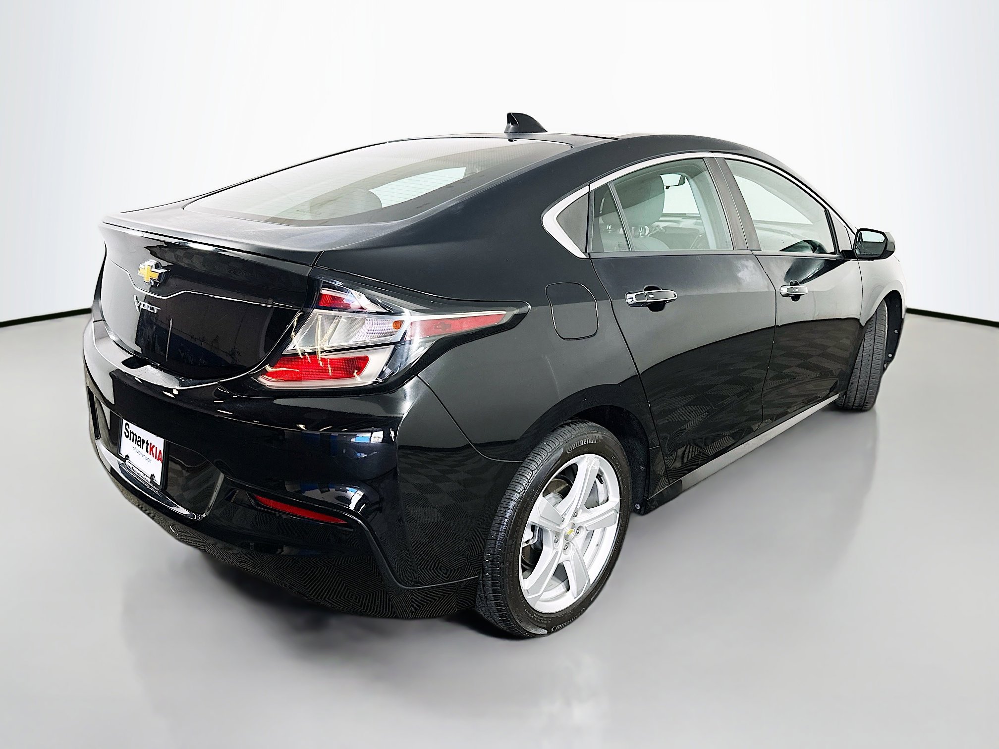 2017 Chevrolet Volt LT photo 7