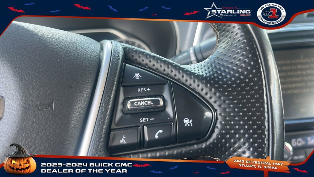 2022 Nissan Maxima Platinum photo 17