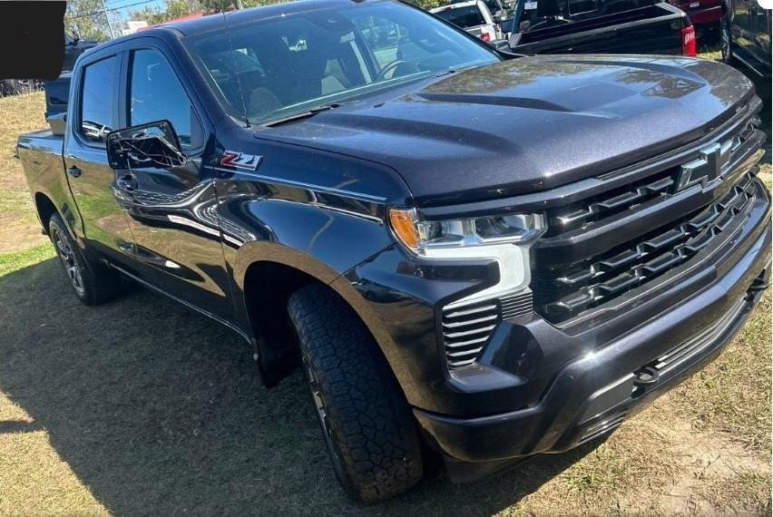 2023 Chevrolet Silverado 1500 RST photo 2