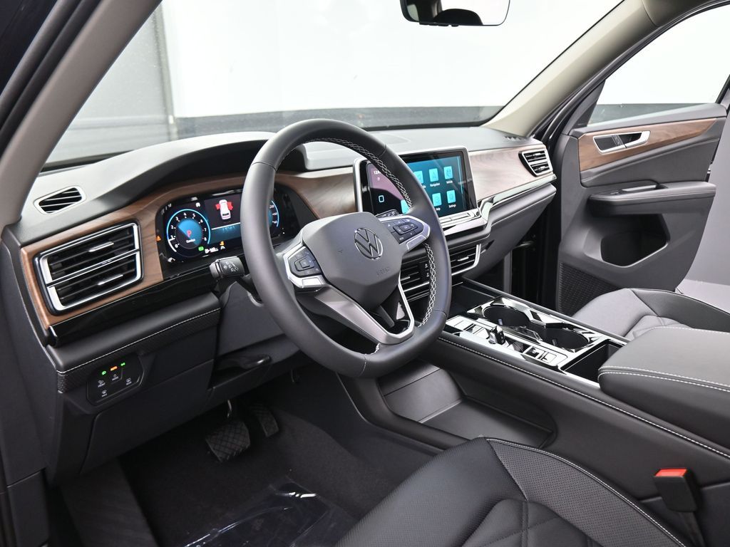 2026 Volkswagen Atlas SE Technology photo 35