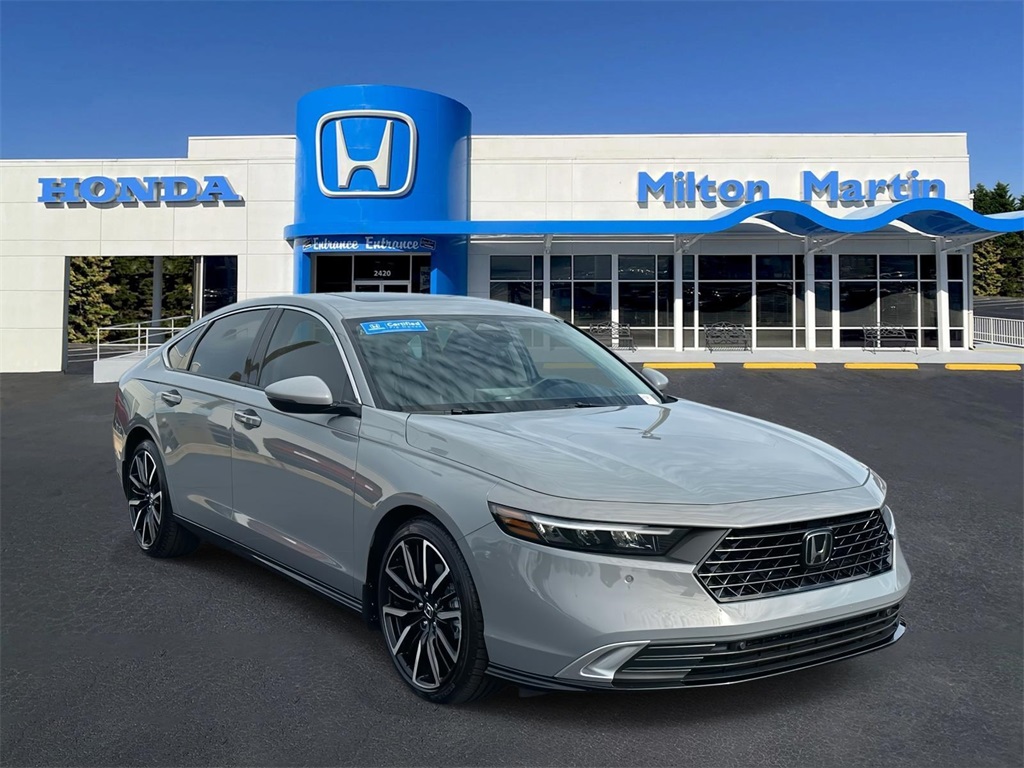 2024 Honda Accord Hybrid Touring's photo