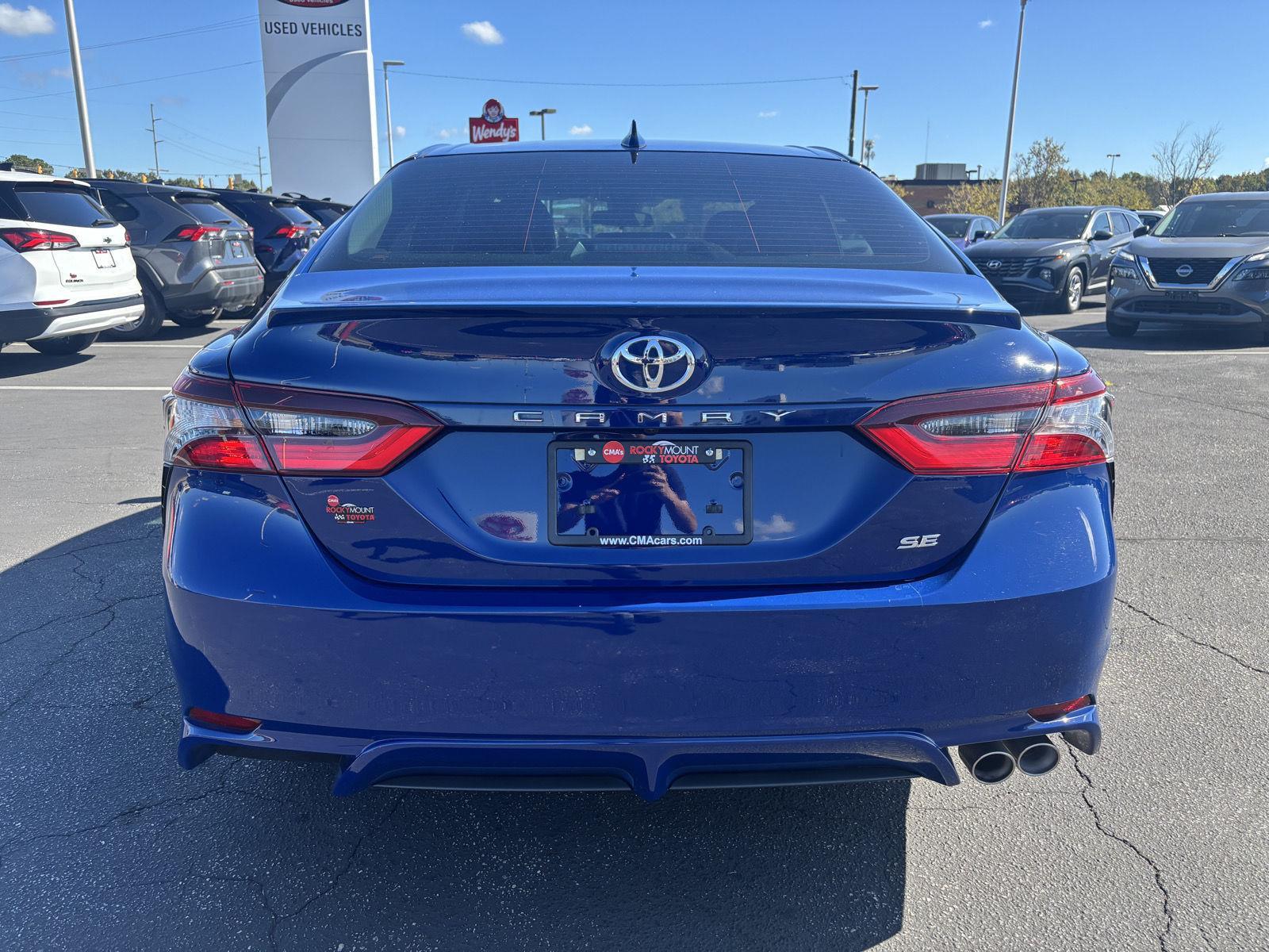2023 Toyota Camry SE photo 6