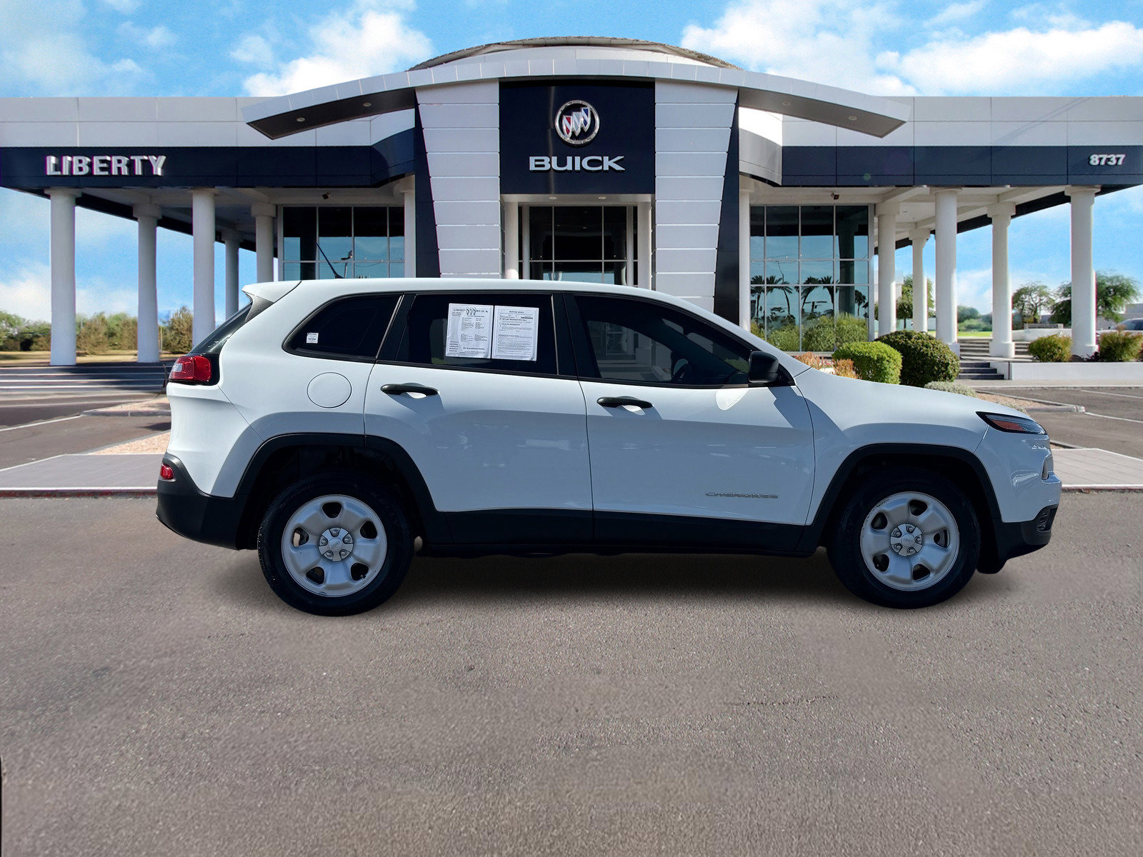 2016 Jeep Cherokee Sport photo 2