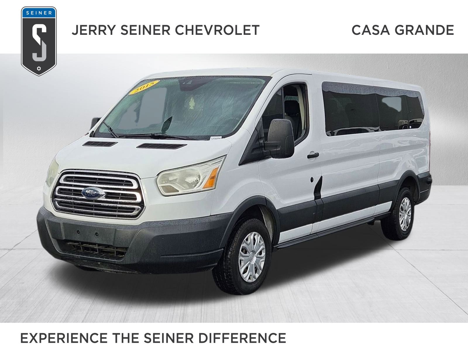 2015 Ford Transit XL's photo
