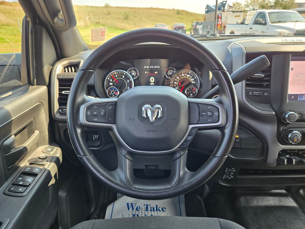 2024 Ram 3500 Tradesman photo 17